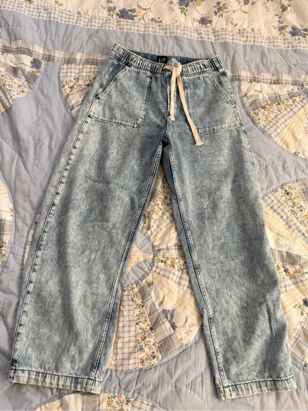 GAP Easy Barrel Jeans